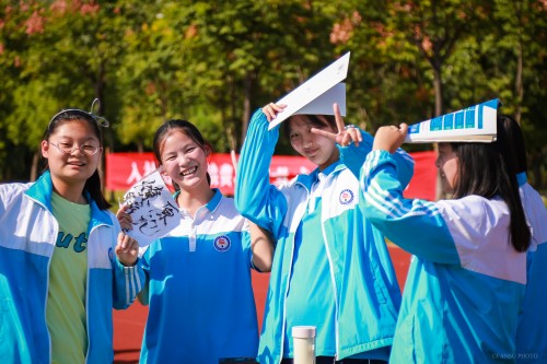 201909【五中社團喜迎新 莘莘學(xué)子顯風(fēng)采——阜陽五中舉行2019年社團納新大會】2000k 阜陽日報 阜陽發(fā)布 特約攝影 凡偉 18844908911-11 (6)_conew1.jpg