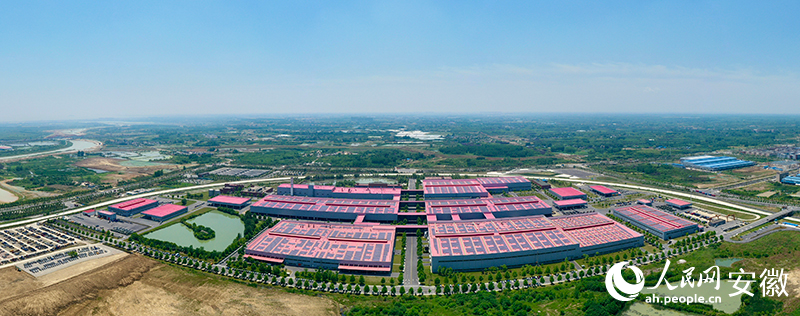 江淮汽車新港生產(chǎn)基地。人民網(wǎng)記者 張俊攝